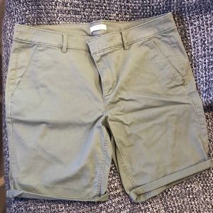LOFT roll cuff Bermuda shorts size 14